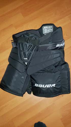 Intermediate Used Medium Bauer Supreme S190 Hockey Goalie Pants