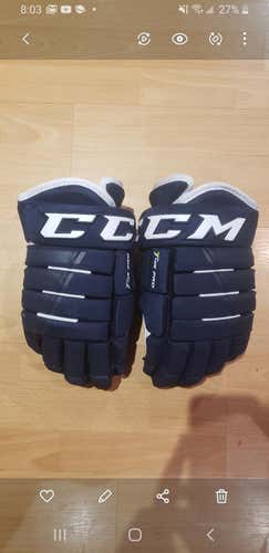 15" CCM Tacks 4 Roll Pro Gloves