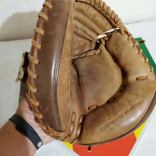 Brown Used High School/College Nike Right Handed Catcher's Air show elite Baseball Glove 33.5"