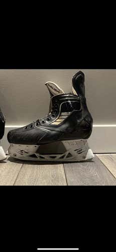 Bundled 2 Pairs Of Used True Pro Custom E&W (Wide) Pro Stock Size 7 Hockey Skates