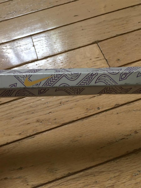 Good Condition Nike Thompson Brothers Shaft