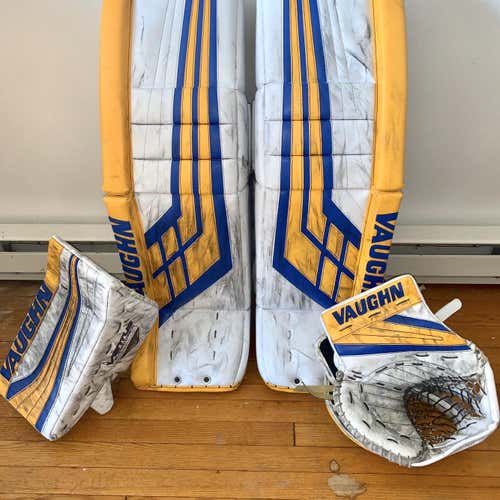 Used 36" Regular Ve8 Pro Carbon Pro Stock Goalie Full Set