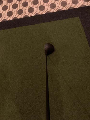 Used Right Handed G Stiff Flex Loft 9 Driver