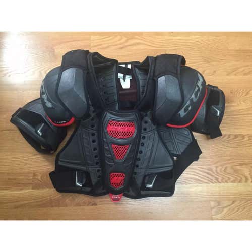 CCM U+ CL Pro Stock Shoulder Pads Sr. L