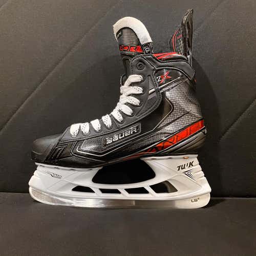 Bauer Vapor 2X Size 10 D Hockey Skates