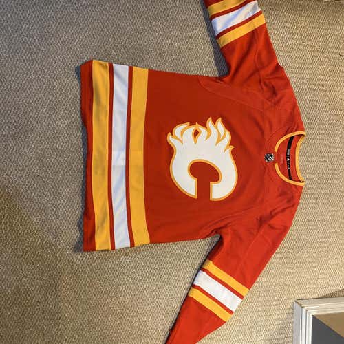 Adidas Retro Calgary Flames Jersey