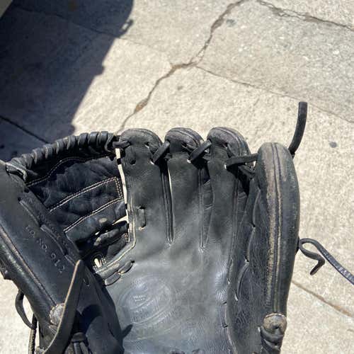 Black Used Infield Player Preferred 11.5" Baseball Glove