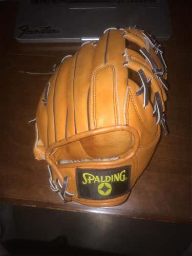 Spalding Pro Model 11.5 Baseball Glove