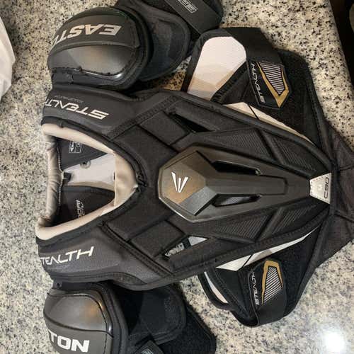 Used Medium Easton Stealth C9.0 Shoulder Pads