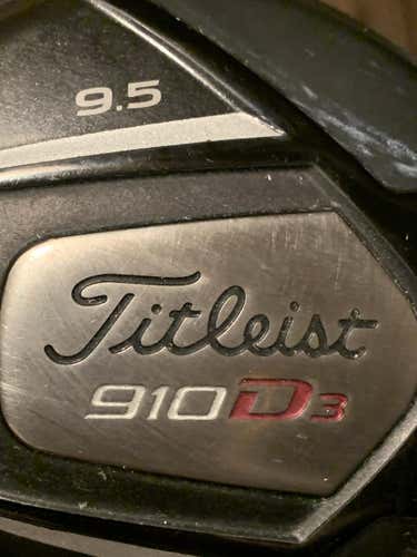 Used Men's Titleist Right Handed 910D3 Driver Stiff Flex Loft 9.5