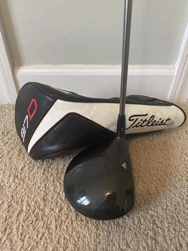 Used Titleist 917D2 Driver Stiff Flex Loft 10.5 RH Aldila Rogue