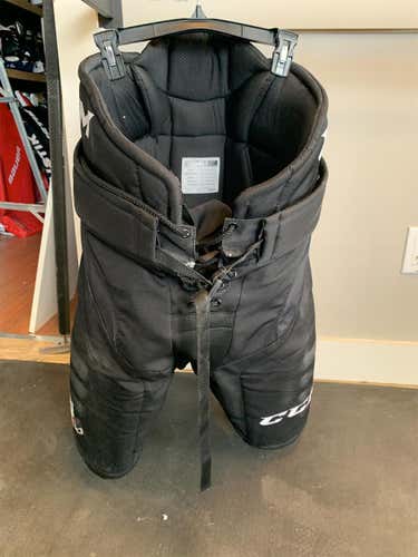 Black Used Medium CCM hp31 Pro Stock Hockey Pants