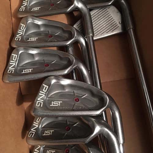 Used Right Handed ISI Stiff Flex Steel Shaft Iron Set