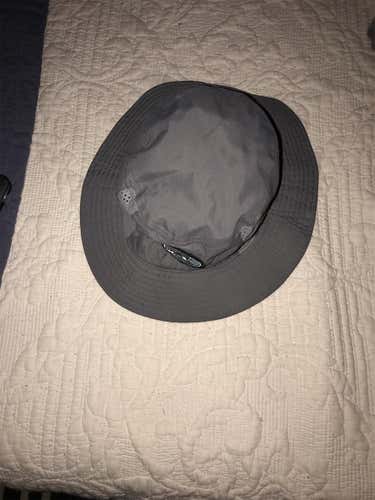 Under Armour Buckethat