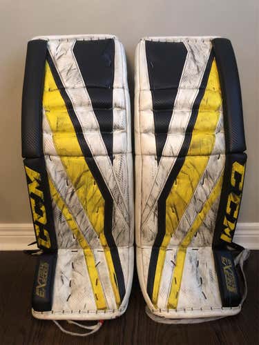 Pro Stock CCM Extreme Flex lll Goalie Leg Pads 32+2