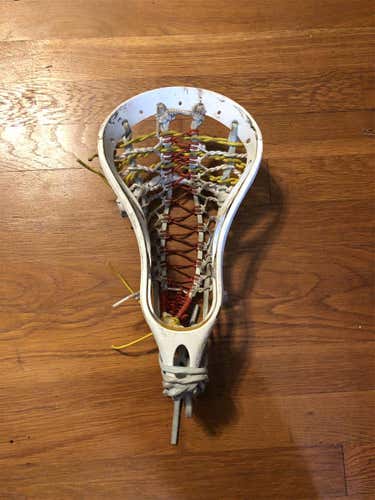 Traditional Strung Head