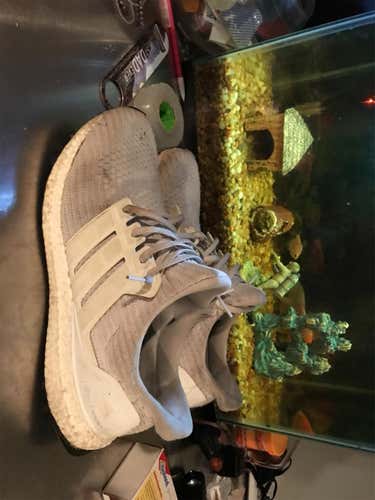 ULTRA BOOST White One White On White 10.5 (W 11.5) Adidas