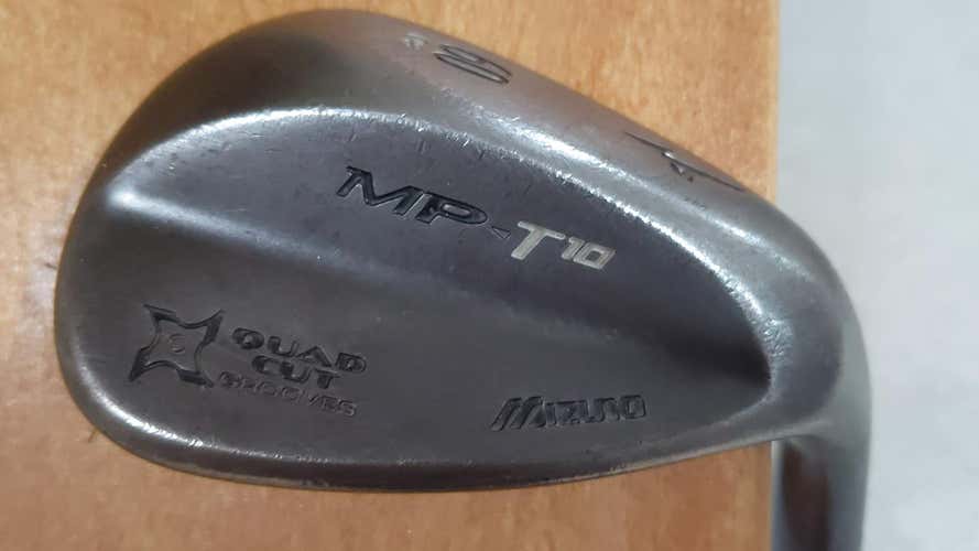 Used Men's Mizuno Right Handed Wedge Wedge Flex 60 Steel Shaft