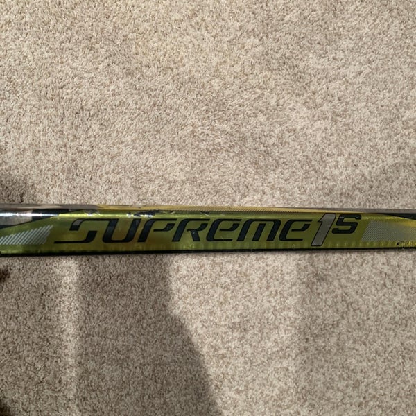 Used Right Handed Supreme 1S Hockey Stick