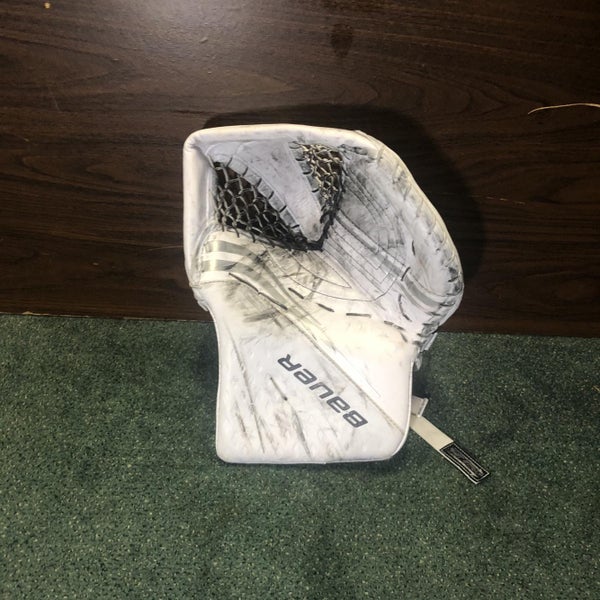 Pro Stock Bauer 2X Pro Goalie Glove