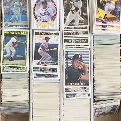 Thousands Of Baseball Cards