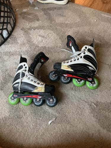 Mission 1500 Helium Skates Size 4E
