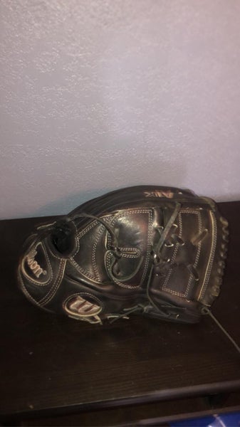 Black Used Pitcher's A1k 11.75" Baseball Glove