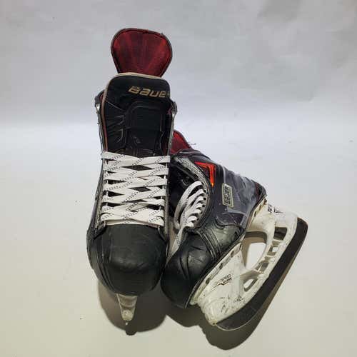Used Pro Stock Bauer Vapor APX2 Hockey Skates Size 9EE (USK167)