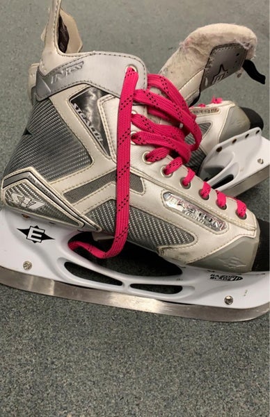 Easton Size 10.5 Hockey Skates