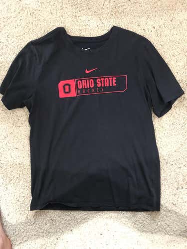 Adult Large Nike Shirt