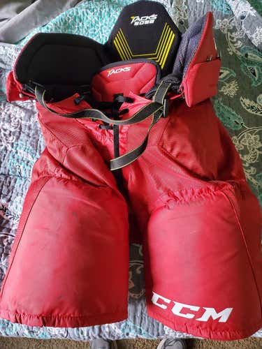 Senior Used Small CCM Tacks 5092 Hockey Pants
