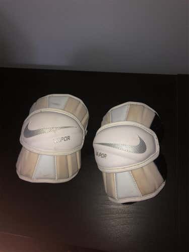 Used Medium Nike Vapor Arm Pads
