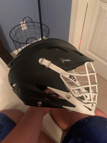 XL Stx Rival Helmet