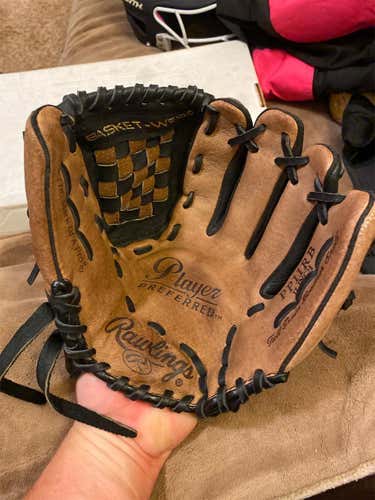Rawlings Used Infield Player Preferred 11" Baseball Glove