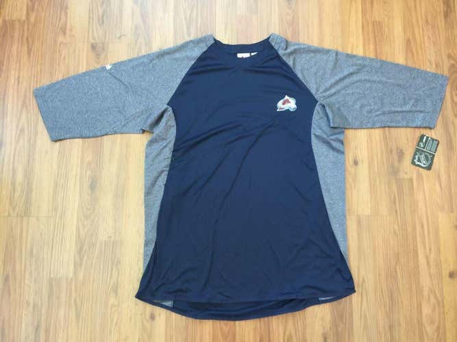 Colorado Avalanche NHL Hockey SUPER AWESOME Majestic Size XL PERFORMANCE Shirt!