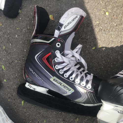 Used Bauer Vapor X70 D&R (Regular)  Size 7 Hockey Skates