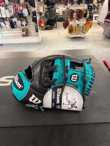 Black/Teal Cano Game Spec A2000 11.5"  Glove