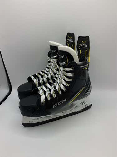 CCM Super Tacks AS1 Senior Skates - Size 7 EE - New In Box