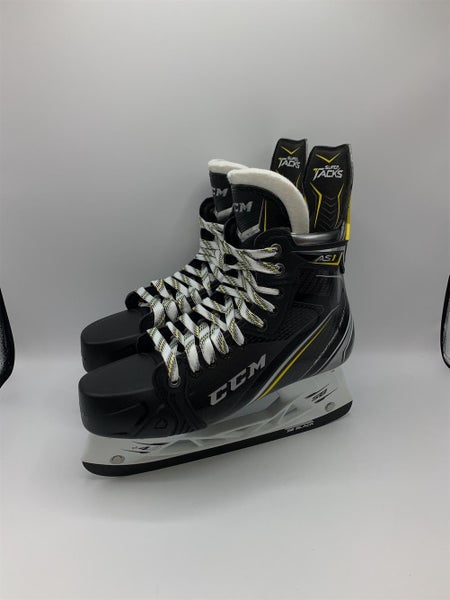CCM Super Tacks AS1 Skates - 8.5 D - New In Box with Tuuk LS Edge holders mounted
