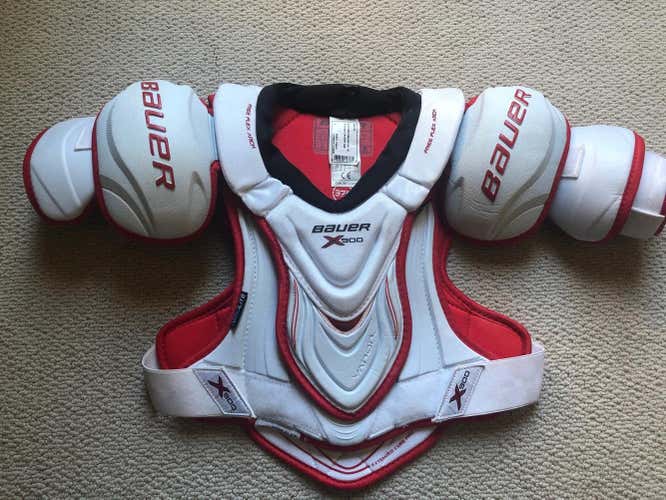 Used Junior Large Bauer Vapor X900 Shoulder Pads