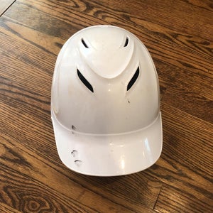 White Used  Under Armour UABH100 Batting Helmet