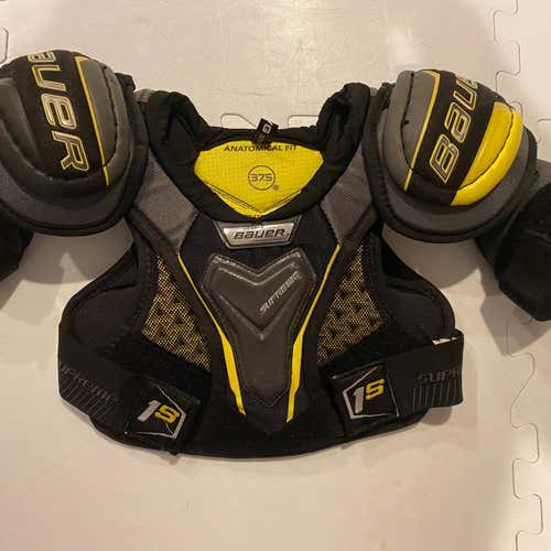 Used Large Bauer Supreme 1S Shoulder Pads