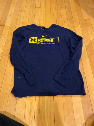 Michigan Blue Unisex Large Nike Shirt