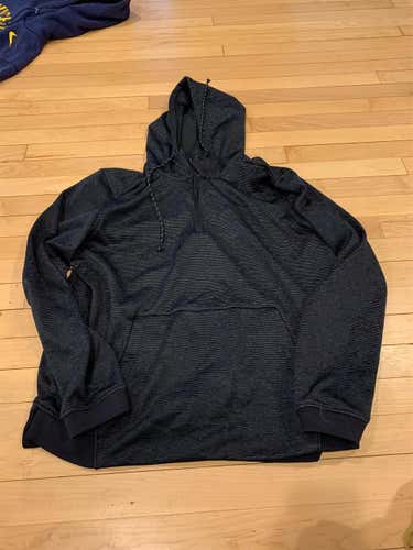 Black Unisex Large Under Armour Sweatshirt