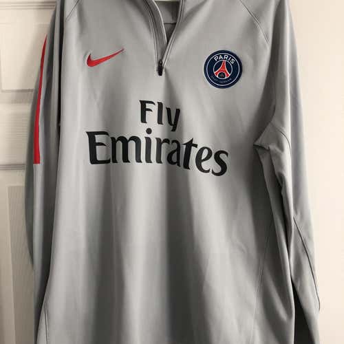 Gray Men's XL Nike Shirt