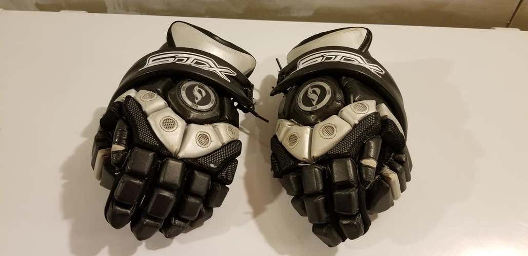 Used STX "Ignitor" Lacrosse Black/Silver Gloves 12"