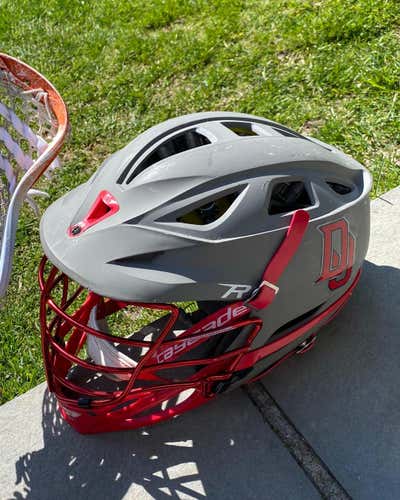 Matte Grey Cascade R Helmet