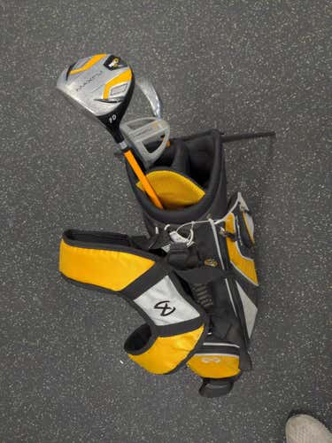 Used Maxfli Set 4 Piece Golf Junior & Teen Package Sets
