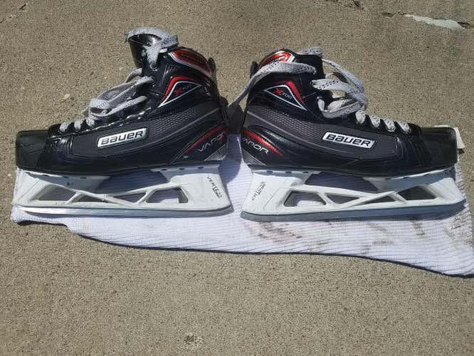 Senior Used Bauer Vapor X700 Hockey Goalie Skates D&R (Regular) Size 8.5