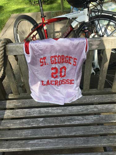 Retro SG Lax Pinnie